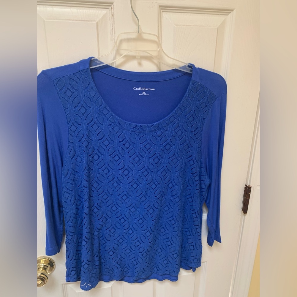 Croft and barrow 3/4 length sleeve top size extra large
